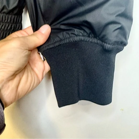 Nike Stand Collar Stay Warm Bomber Puffer Jacket Coat Black And White Size Small - Picture 4 of 9